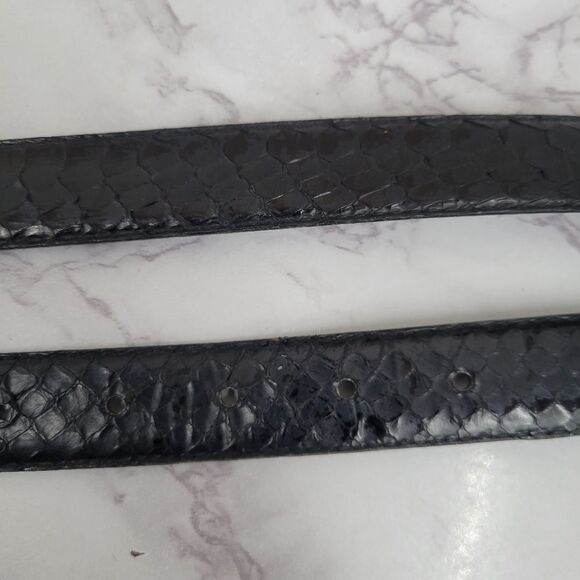 Leather Shop Black Snakeskin Snake Animal Print with Gold Toned Buckle - Picture 12 of 15